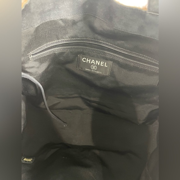 🌟Chanel🌟 Fur Tote Bag with Removable Pouch Rabbit Fur - Picture 7 of 14